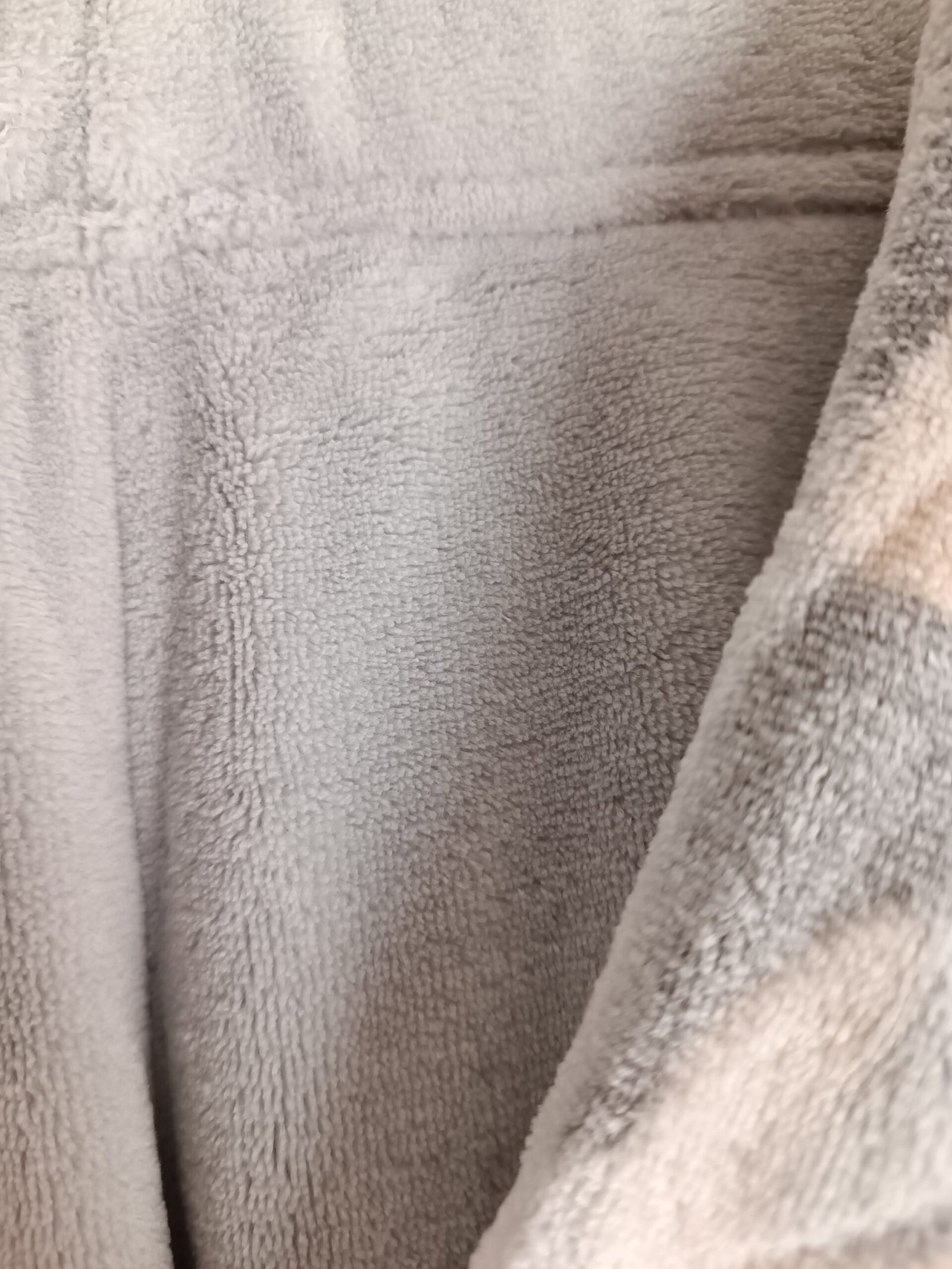 Pol Gris Léopard – Image 6